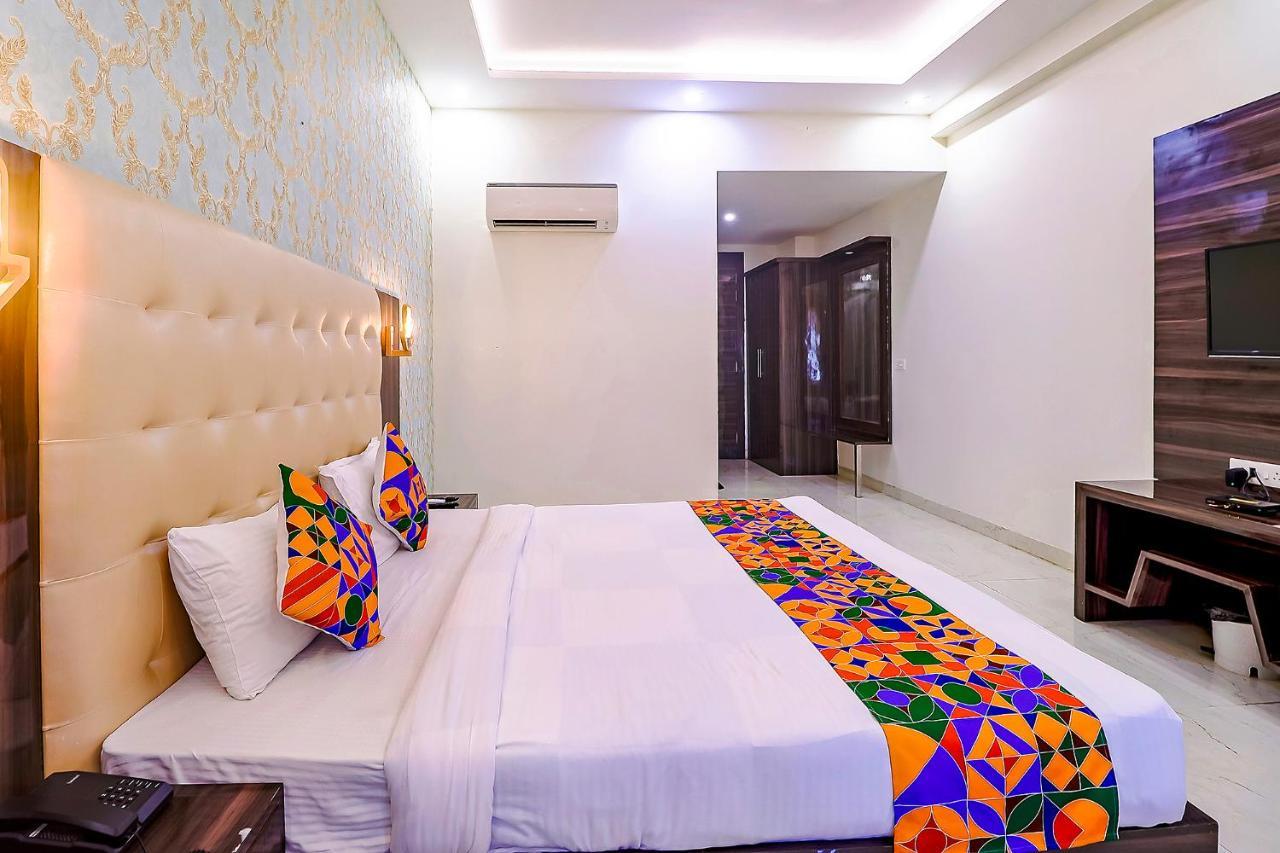Fabhotel Swess Grand Agra  Ngoại thất bức ảnh
