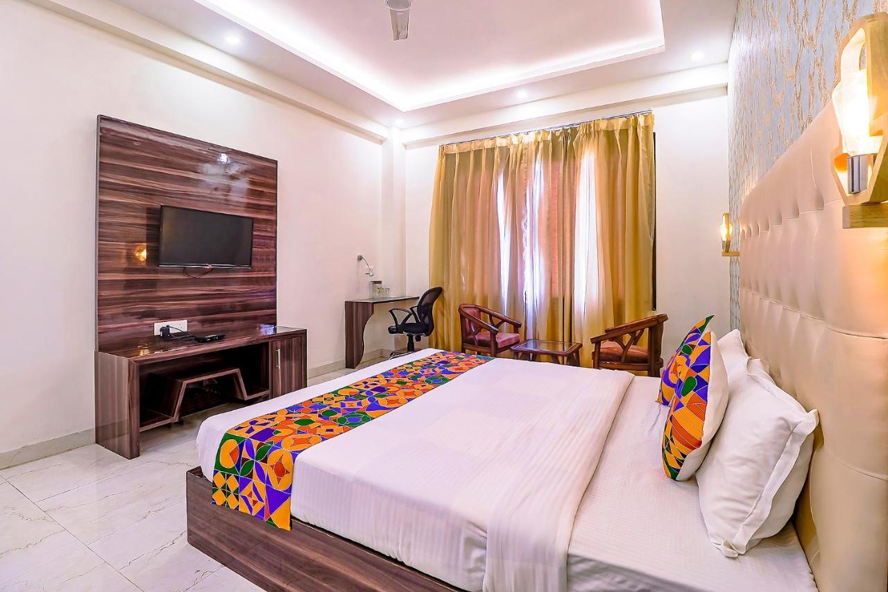 Fabhotel Swess Grand Agra  Ngoại thất bức ảnh