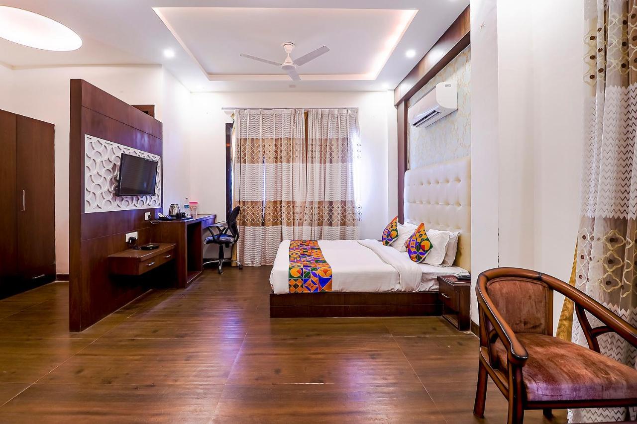 Fabhotel Swess Grand Agra  Ngoại thất bức ảnh