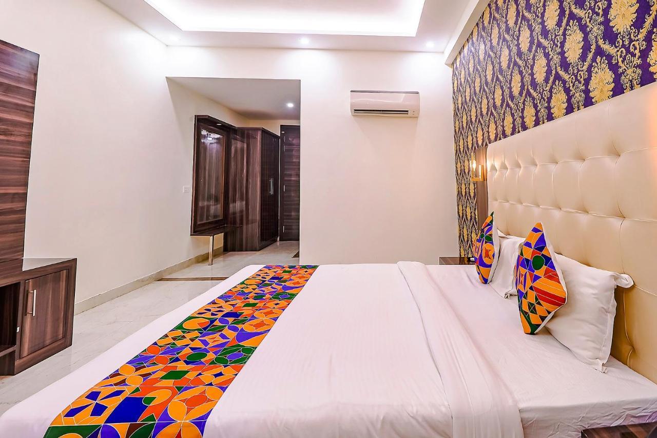 Fabhotel Swess Grand Agra  Ngoại thất bức ảnh